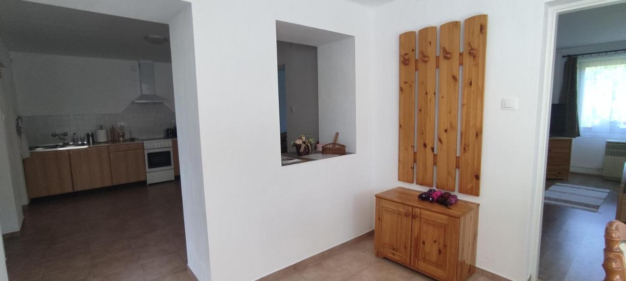 Andrea Vendeghaz Villa Egerszolat Kültér fotó